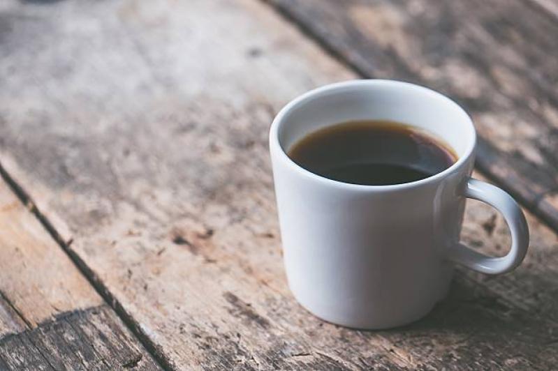 Secangkir Kopi dan Sebatang Rokok