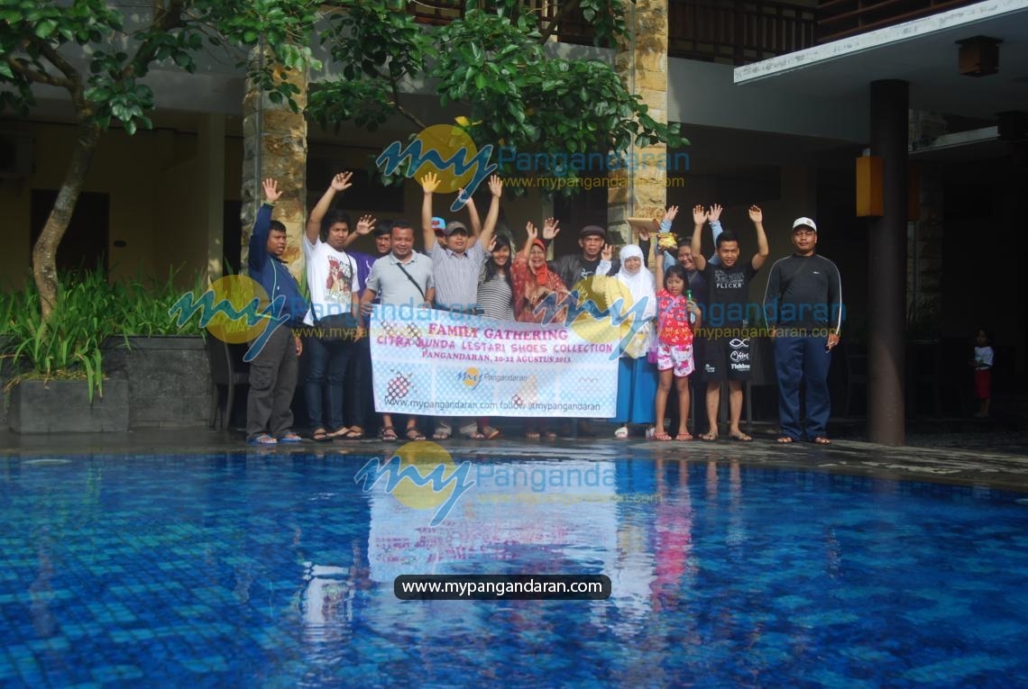 Family Gatering Citra Bunda Lestari Shoes Collection