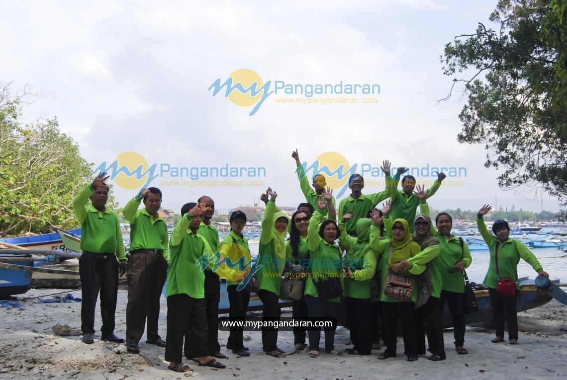 Forum Komunikasi Kepala Sekolah Dasar Swasta (FKKSDS)