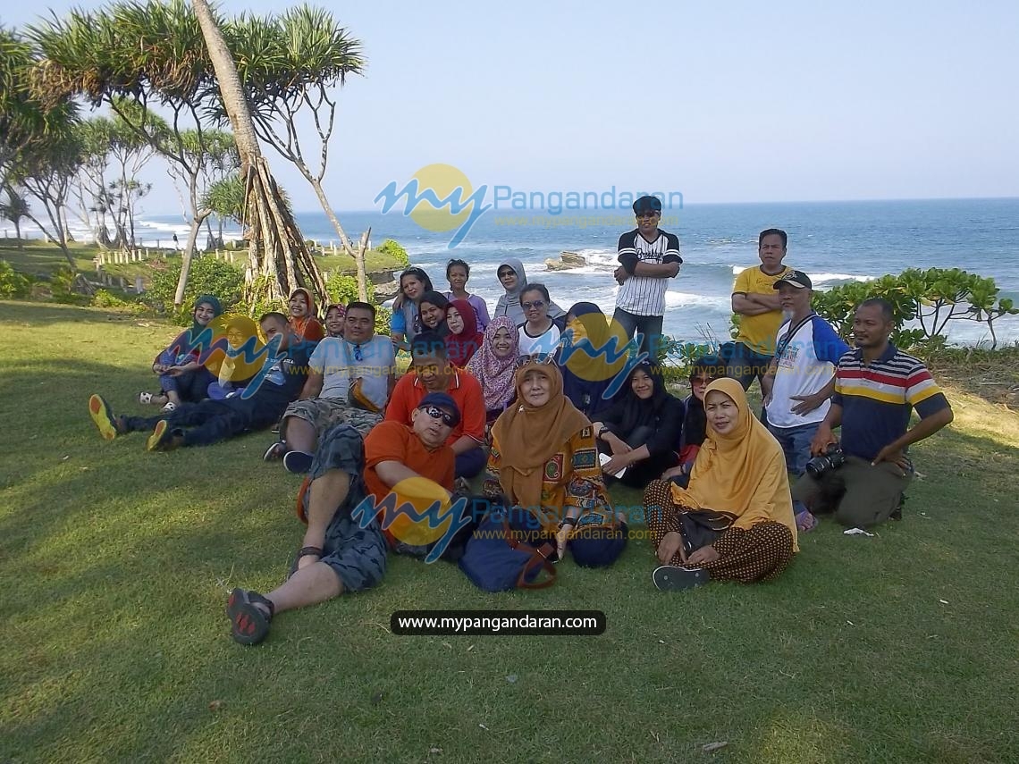 Mrs Dwi Valiantini