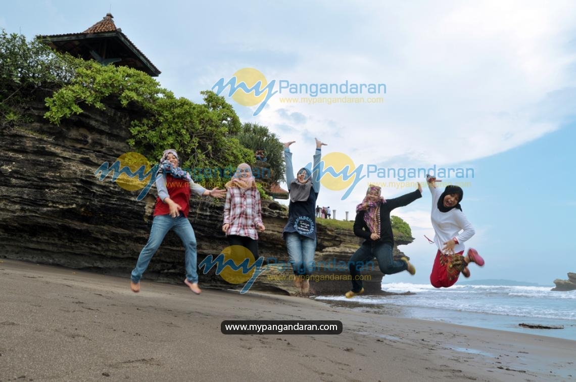Mrs. Syahirani and Friends at Batu Hiu Beach