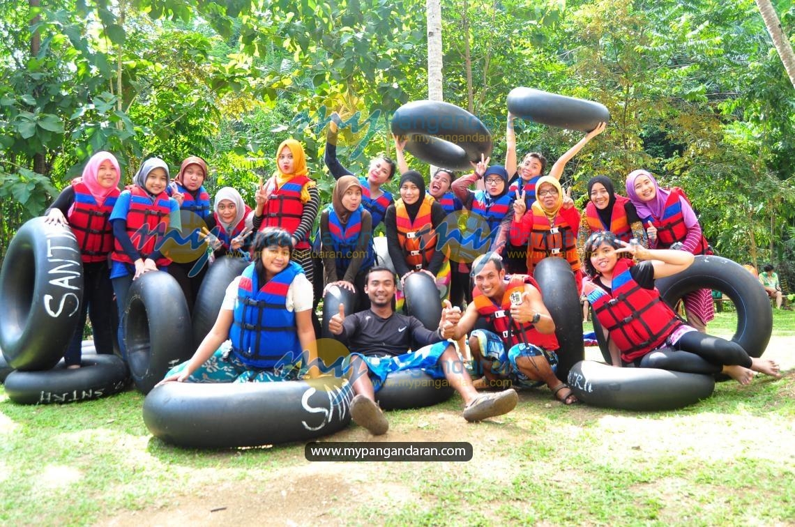 Pusat Administrasi Universitas Indonesia at Santirah